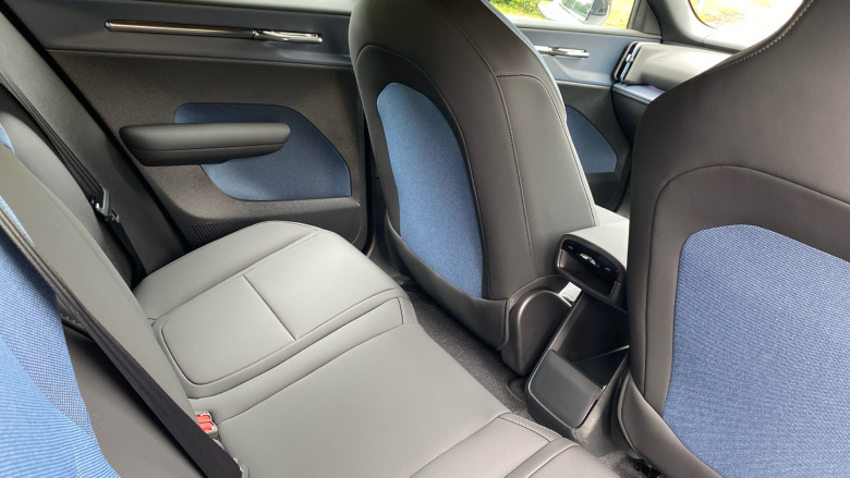 Volvo EX30 315kW Twin Motor Performance Plus 69kWh 5dr Auto Electric Estate